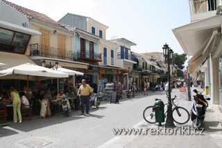 Lefkos
